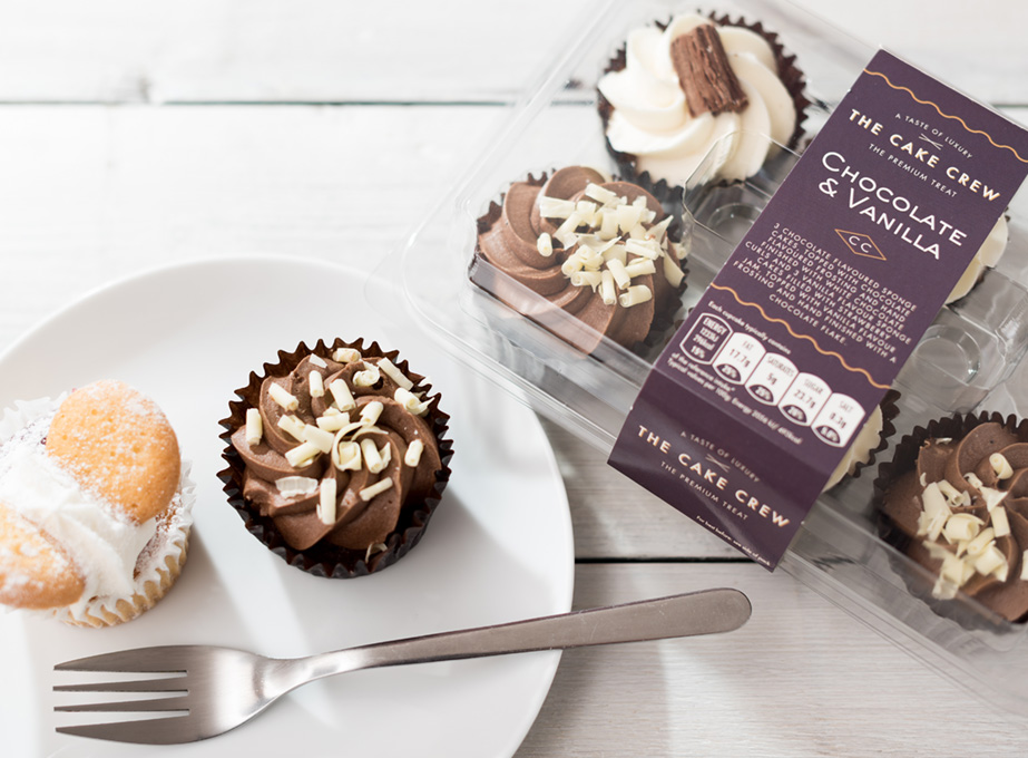 The Cake Crew Packaging Contrast Creative